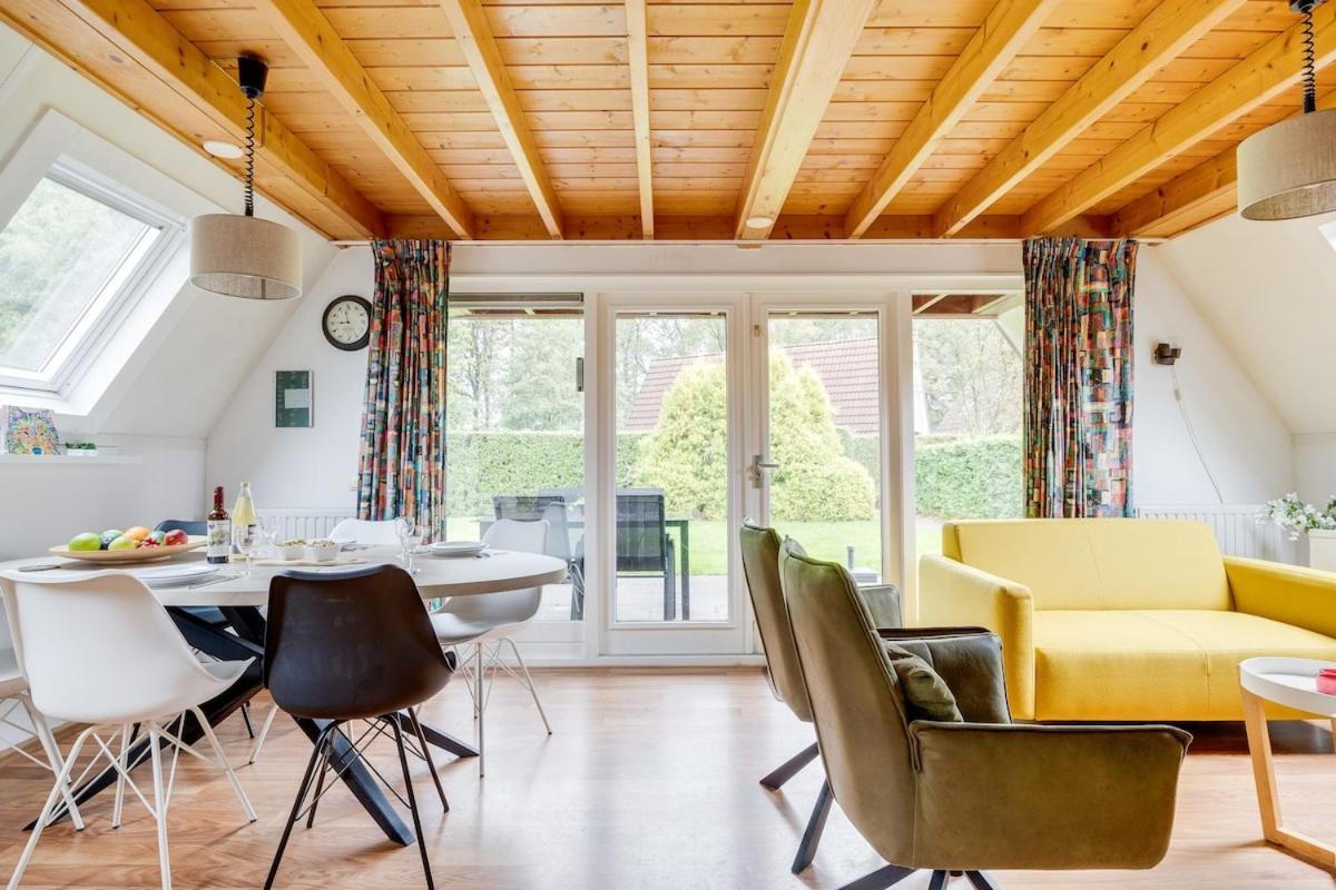 Kleine Zanglijster I Prachtig Huisje Nabij Bosrand Zwiggelte Exterior photo