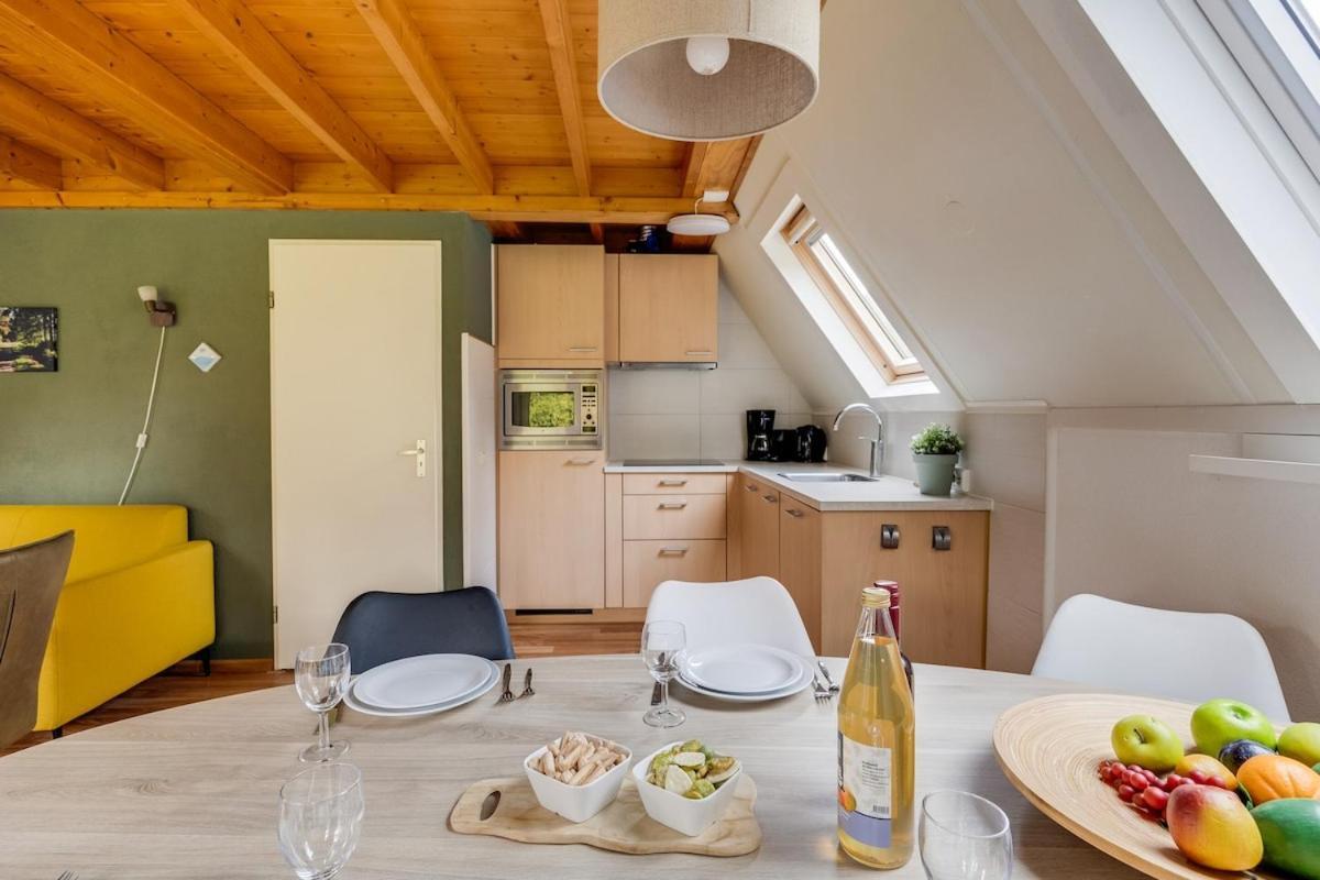 Kleine Zanglijster I Prachtig Huisje Nabij Bosrand Zwiggelte Exterior photo