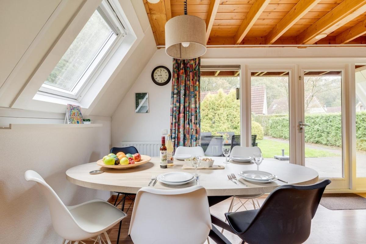 Kleine Zanglijster I Prachtig Huisje Nabij Bosrand Zwiggelte Exterior photo