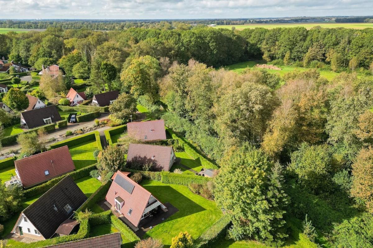Kleine Zanglijster I Prachtig Huisje Nabij Bosrand Zwiggelte Exterior photo